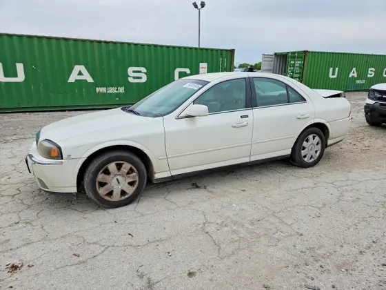 2005 Lincoln LS w/Luxury Pkg