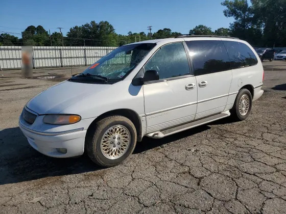 1997 Chrysler Town & Country LXi