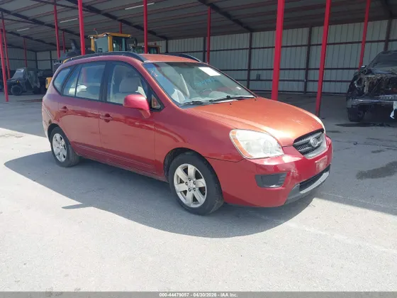 2008 Kia Rondo LX