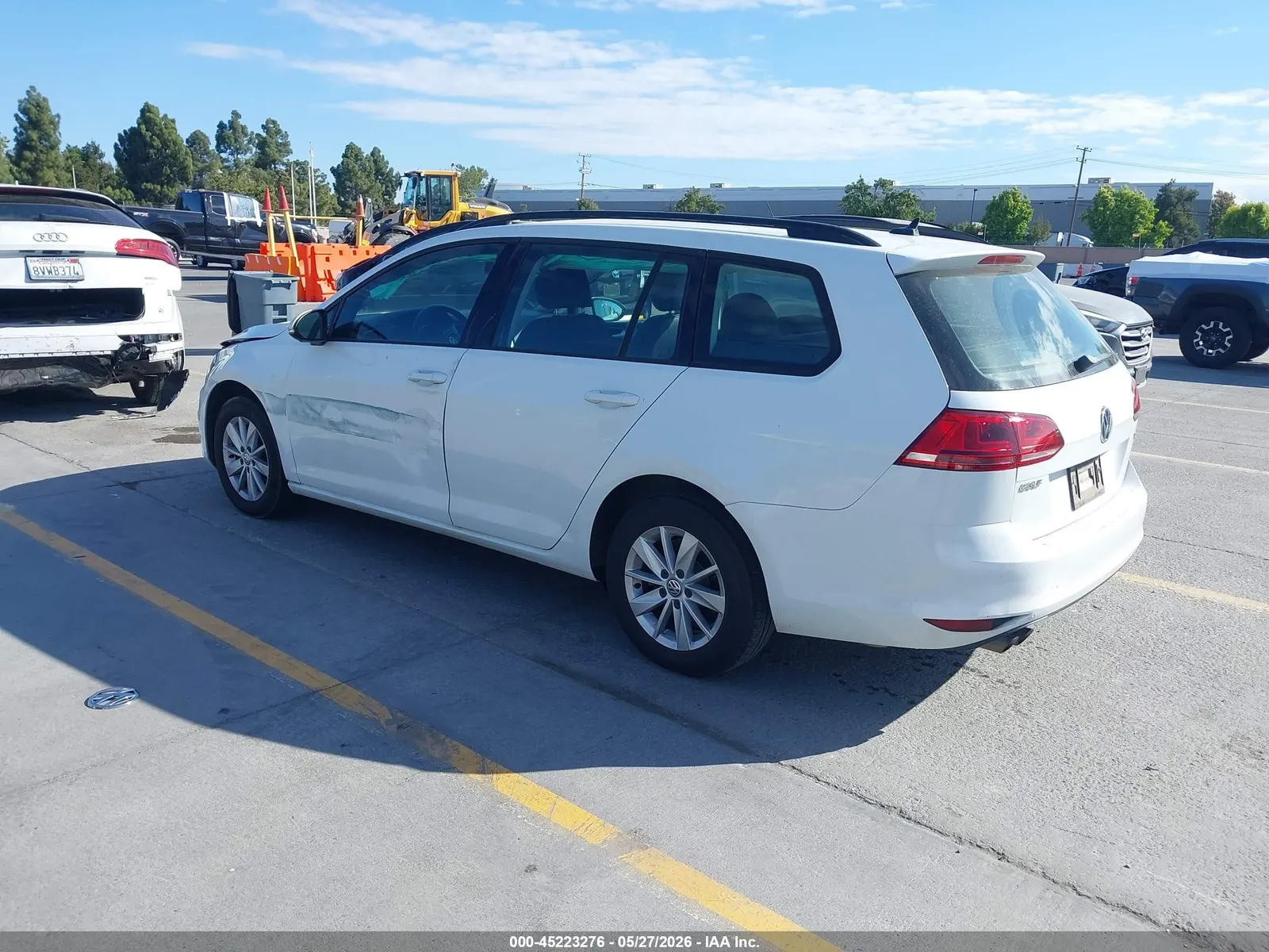 2015 Volkswagen Golf SportWagen TSI S