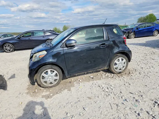2013 Scion iQ