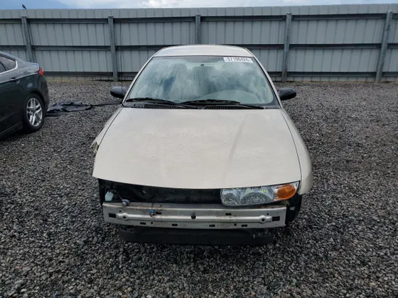 2002 Saturn SL SL1