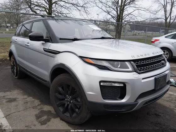 2019 Land Rover Range Rover Evoque SE