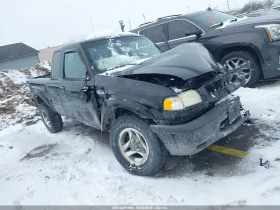 2005 Mazda B-Series 4WD Truck SE