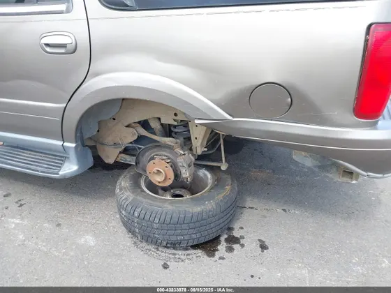 2002 Lincoln Navigator