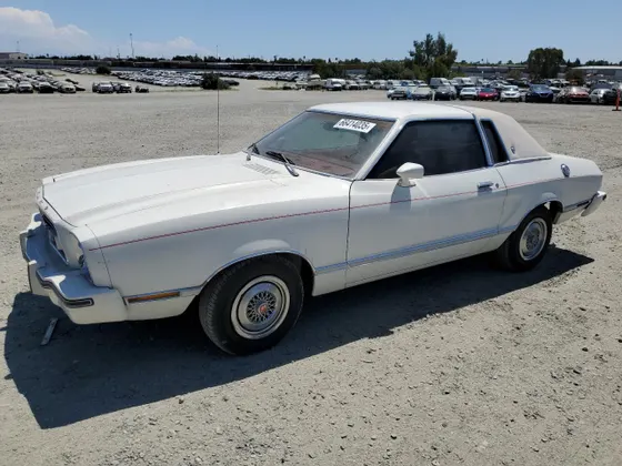 1977 Ford Mustang