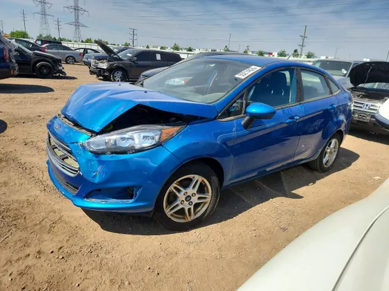 2017 Ford Fiesta SE