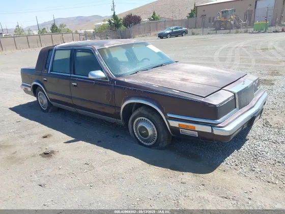 1990 Chrysler New Yorker FIFTH AVENUE