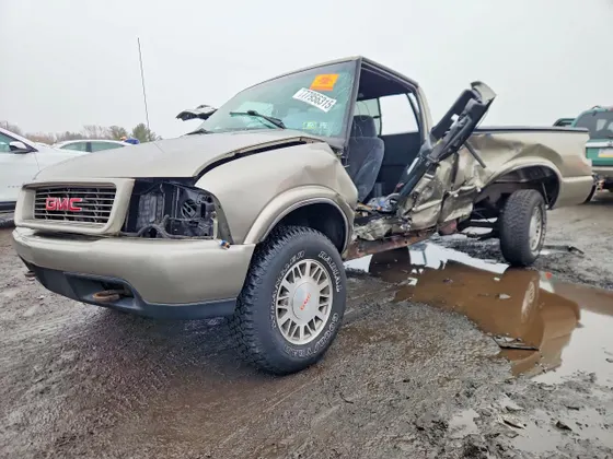 2000 GMC Sonoma SLS w/1SH Pkg