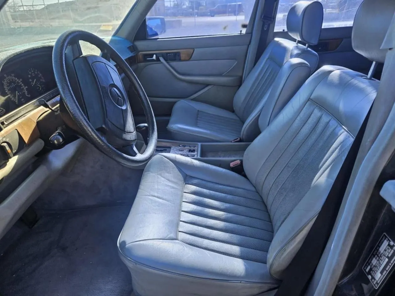1985 Mercedes-Benz 500 Series 500SEL