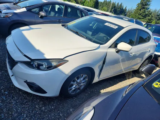 2015 Mazda Mazda3 i Touring