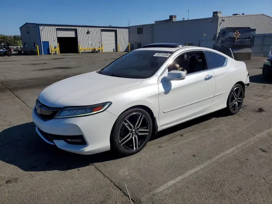 2017 Honda Accord Coupe Touring