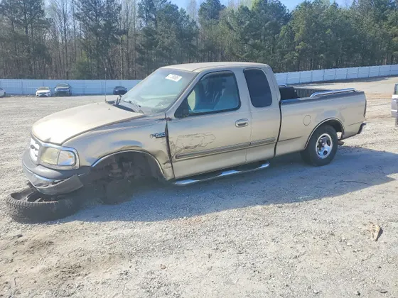 1999 Ford F-150 Work Series F150