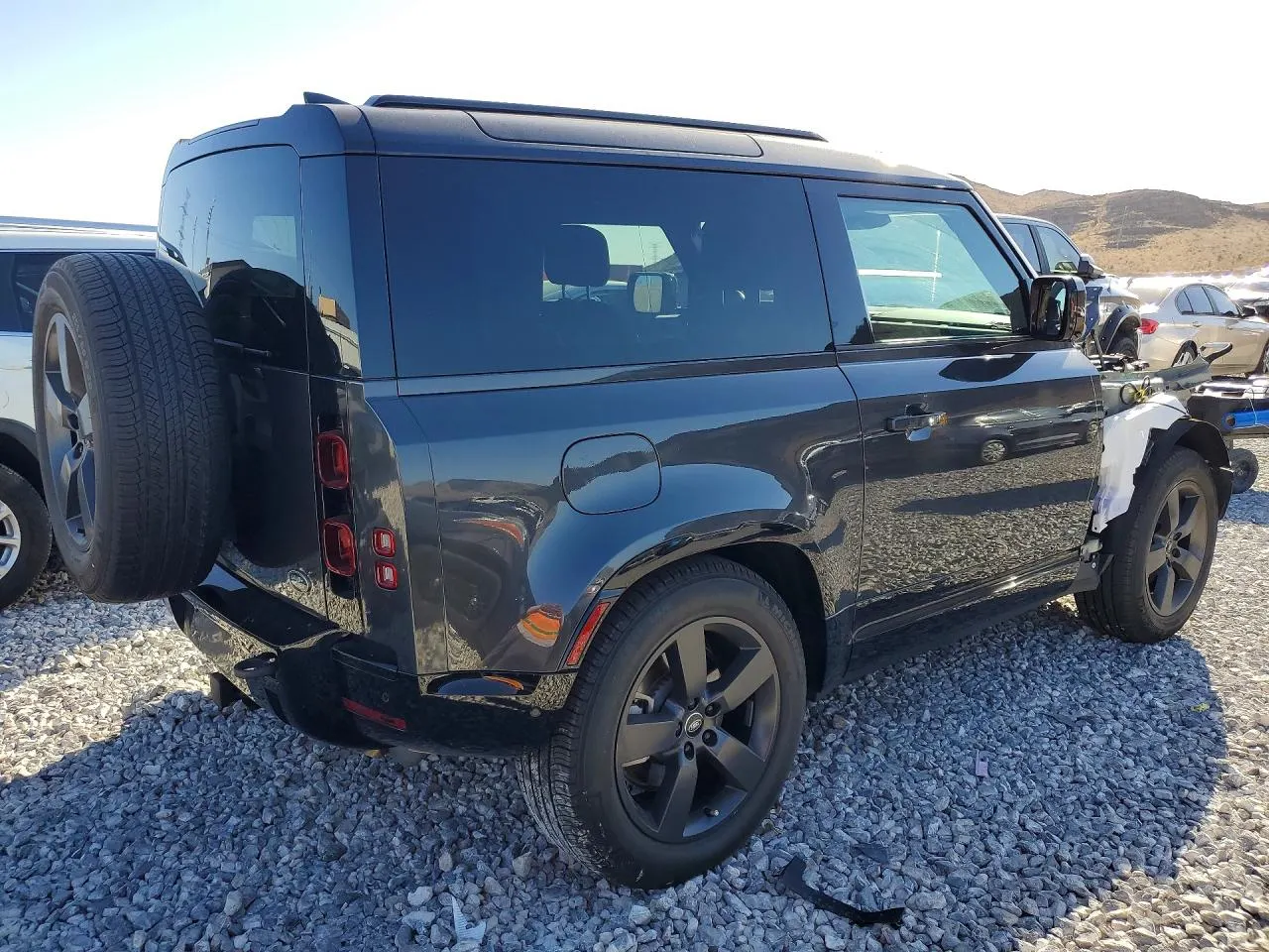 2023 Land Rover Defender X-Dynamic SE