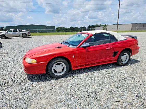 1995 Ford Mustang