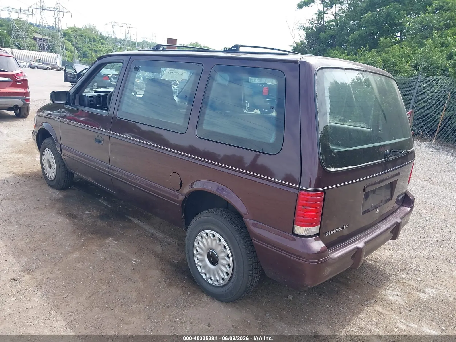 1995 Plymouth Voyager