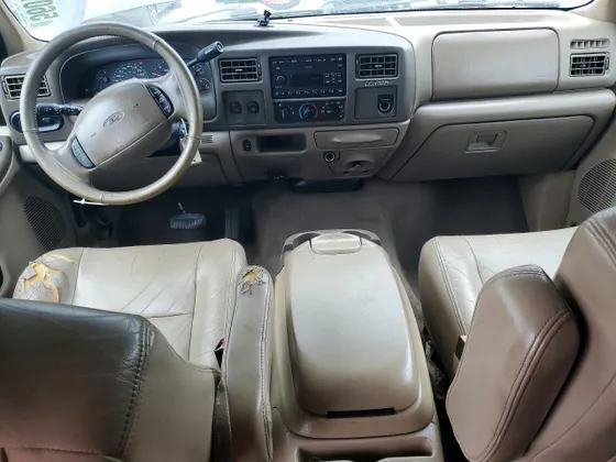 2002 Ford Excursion XLT Special Service