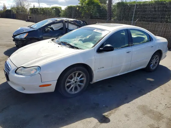 2000 Chrysler LHS