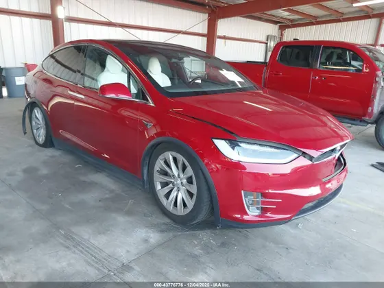 2017 Tesla Model X 90D