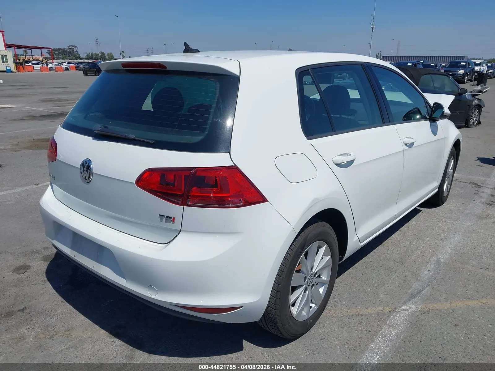 2016 Volkswagen Golf TSI S
