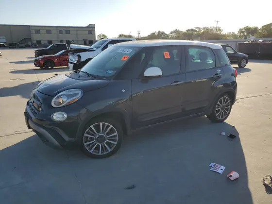 2020 FIAT 500L Urbana