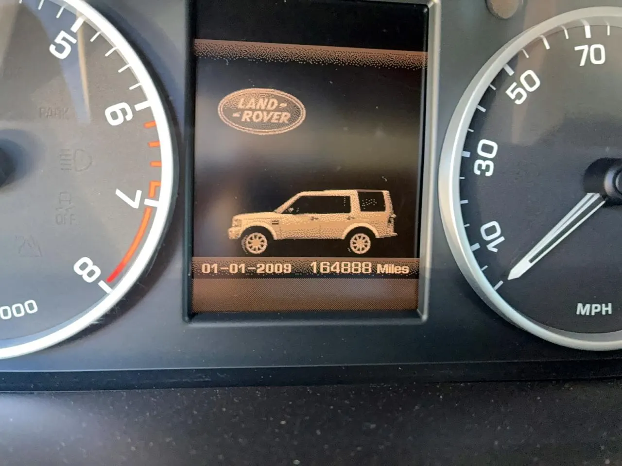 2011 Land Rover LR4 LUX