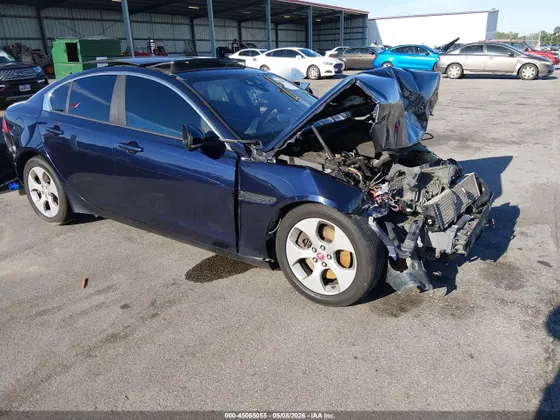 2017 Jaguar XE 25t