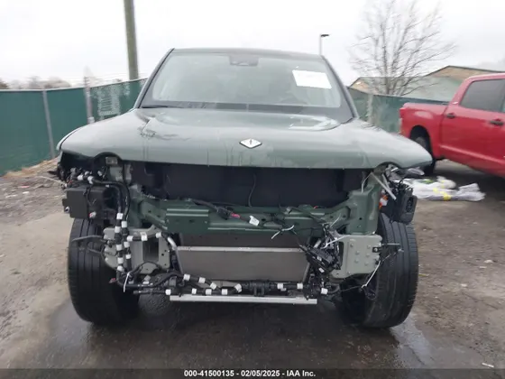 2022 Rivian R1T Adventure Package