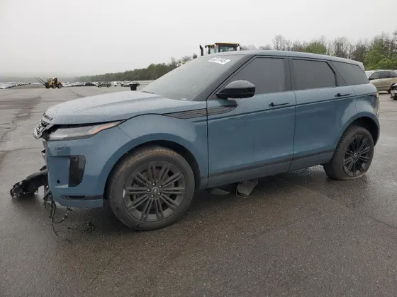 2024 Land Rover Range Rover Evoque Core S