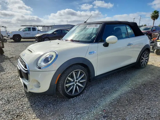 2016 MINI Cooper Convertible S