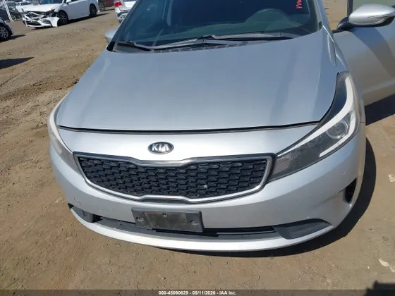 2017 Kia Forte5 LX