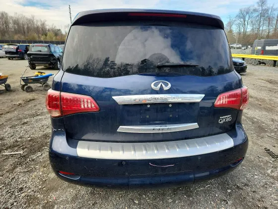 2017 INFINITI QX80