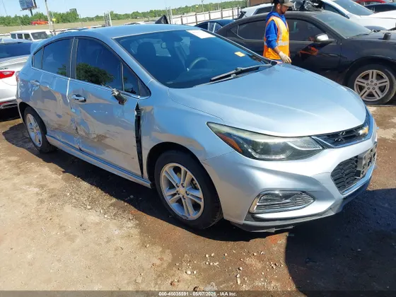 2017 Chevrolet Cruze LT