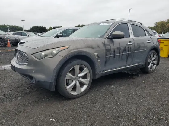 2009 INFINITI FX50
