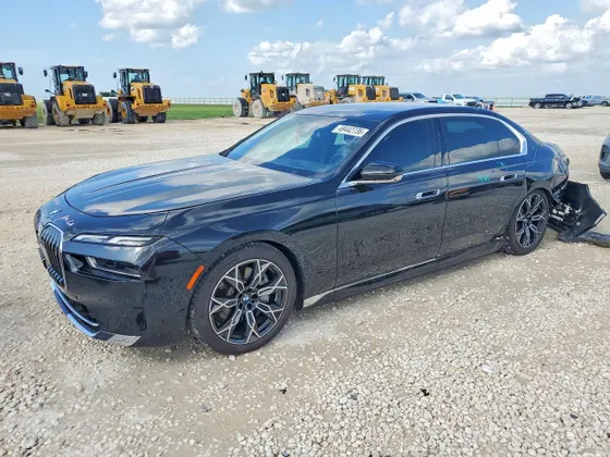 2025 BMW i7 eDrive50