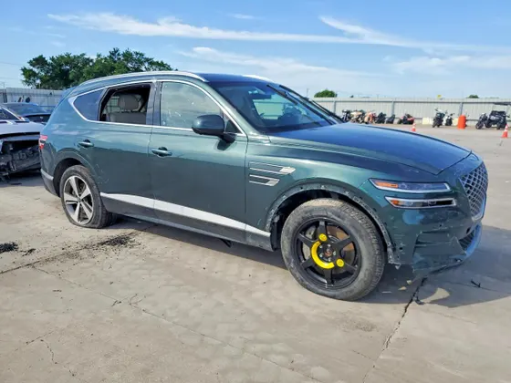 2021 Genesis GV80