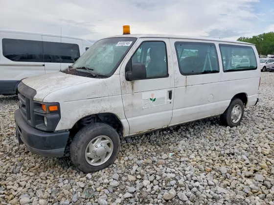 2010 Ford Econoline Wagon XL