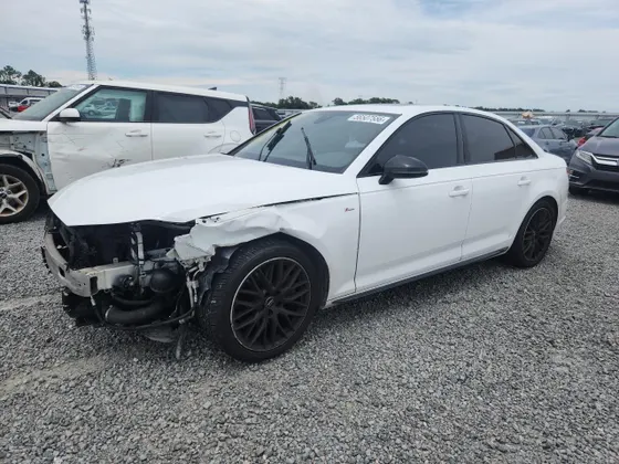 2019 Audi A4 Premium Plus