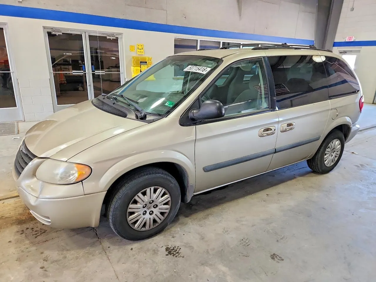2006 Chrysler Town & Country SWB TOWN & COUNTRY