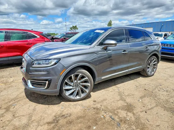 2019 Lincoln Nautilus Reserve