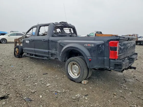 2023 Ford Super Duty F-450 DRW XL