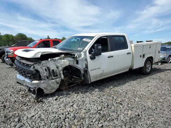 2020 Chevrolet Silverado 3500HD CC Work Truck