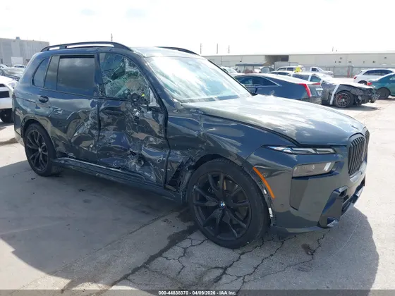 2024 BMW X7 xDrive40i