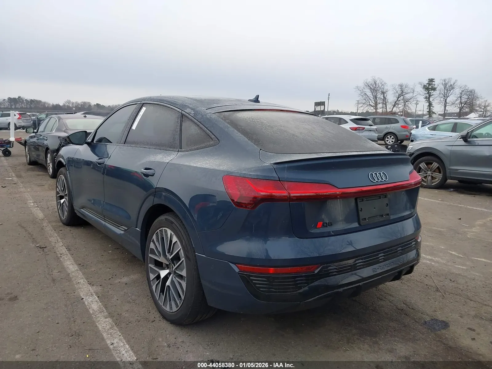 2024 Audi Q8 e-tron Sportback S line Premium Plus