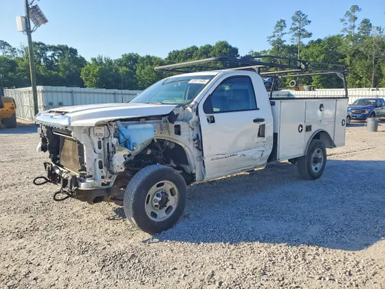 2022 GMC Sierra 2500HD Pro