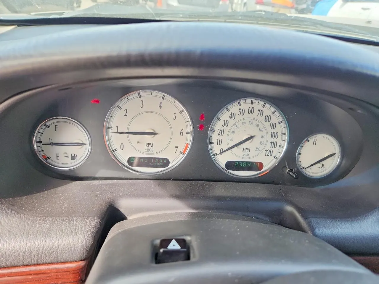 2000 Chrysler 300M