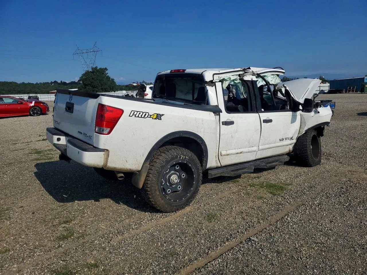 2015 Nissan Titan SV