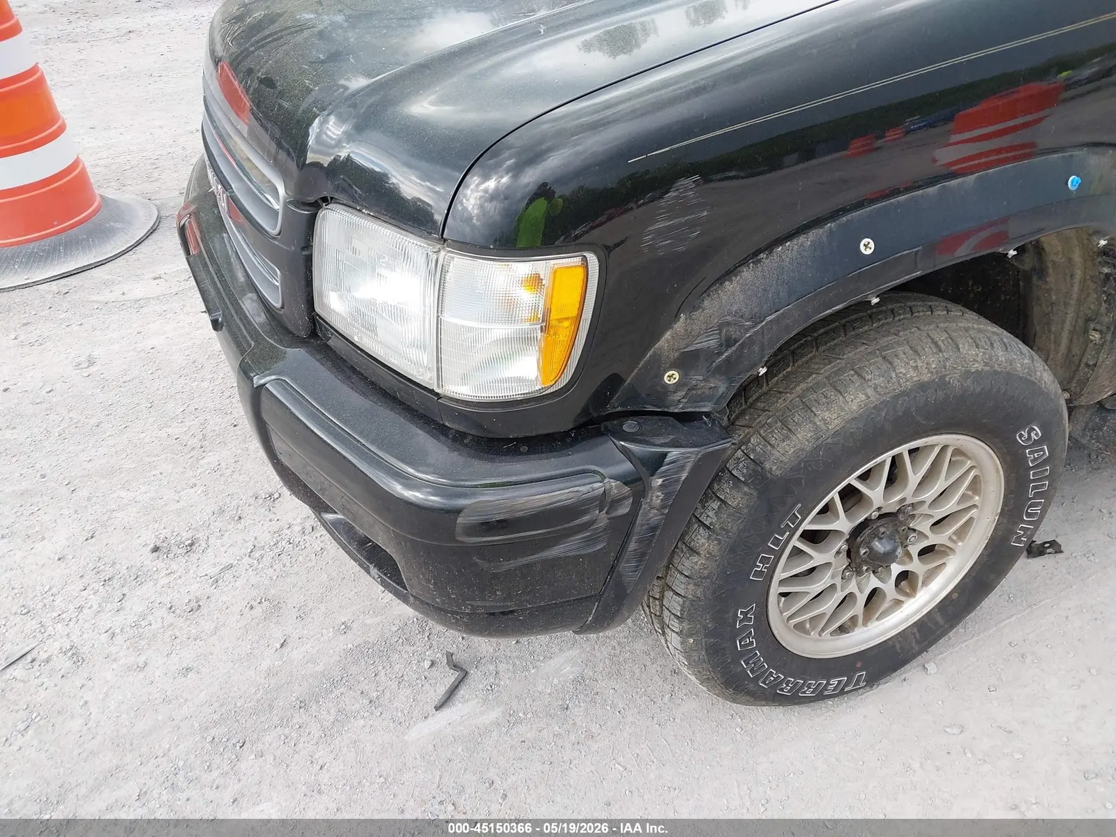 2000 Isuzu Trooper S