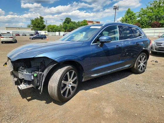 2021 Volvo XC60 Inscription