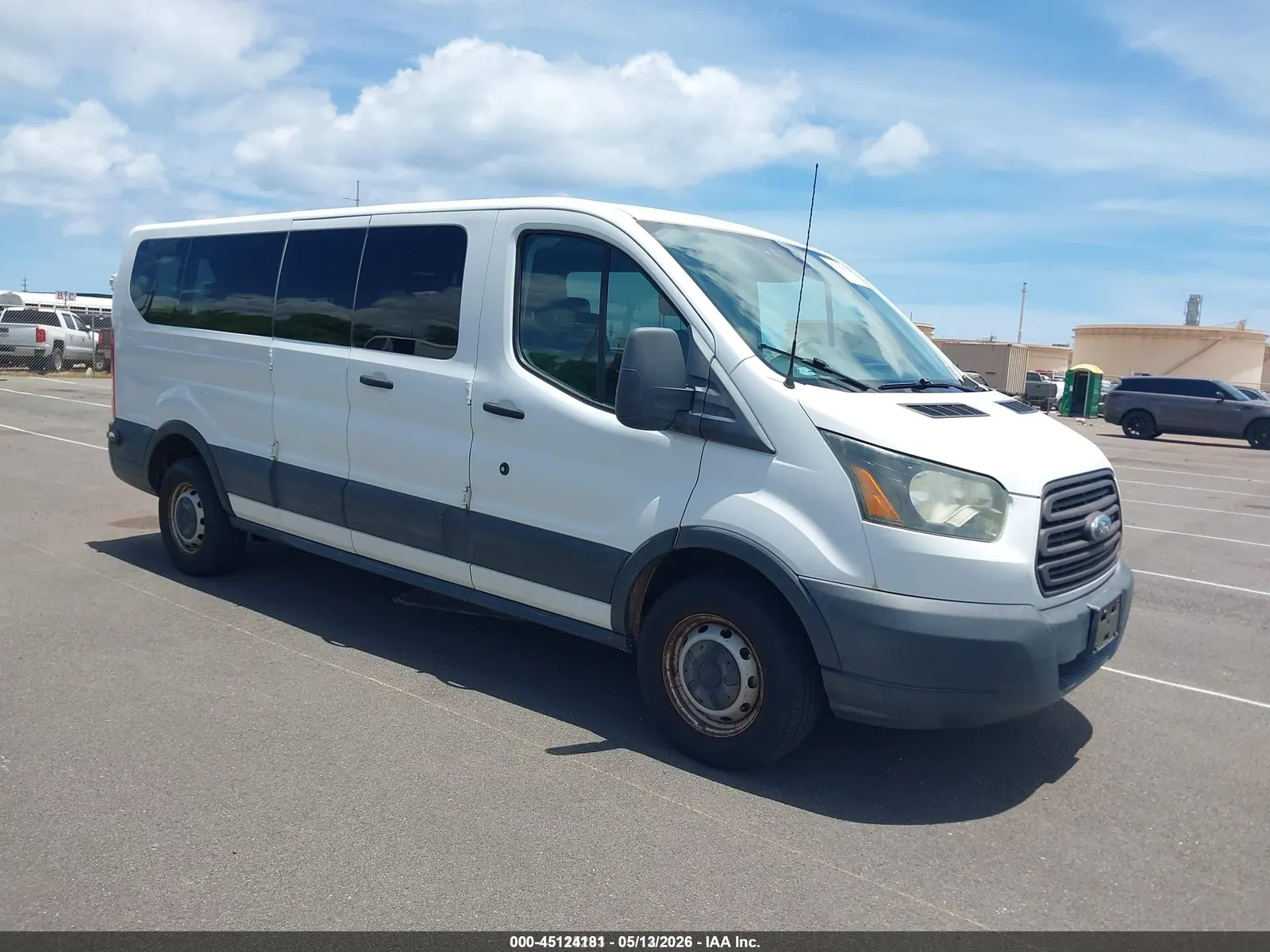 2016 Ford Transit Wagon XLT